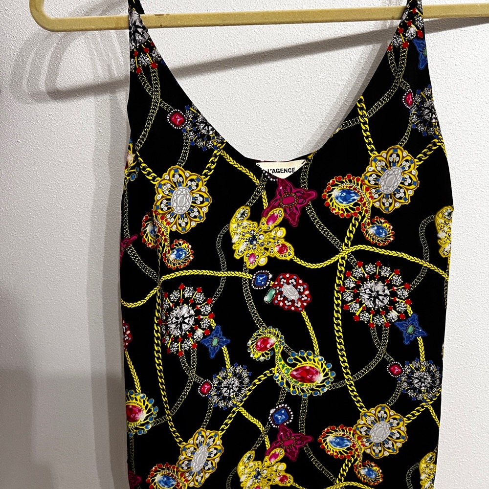 L’AGENCE Jodi V-Neck Silk Camisole